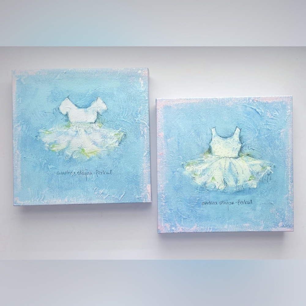 2 Pictures 12x12 inches - Never used